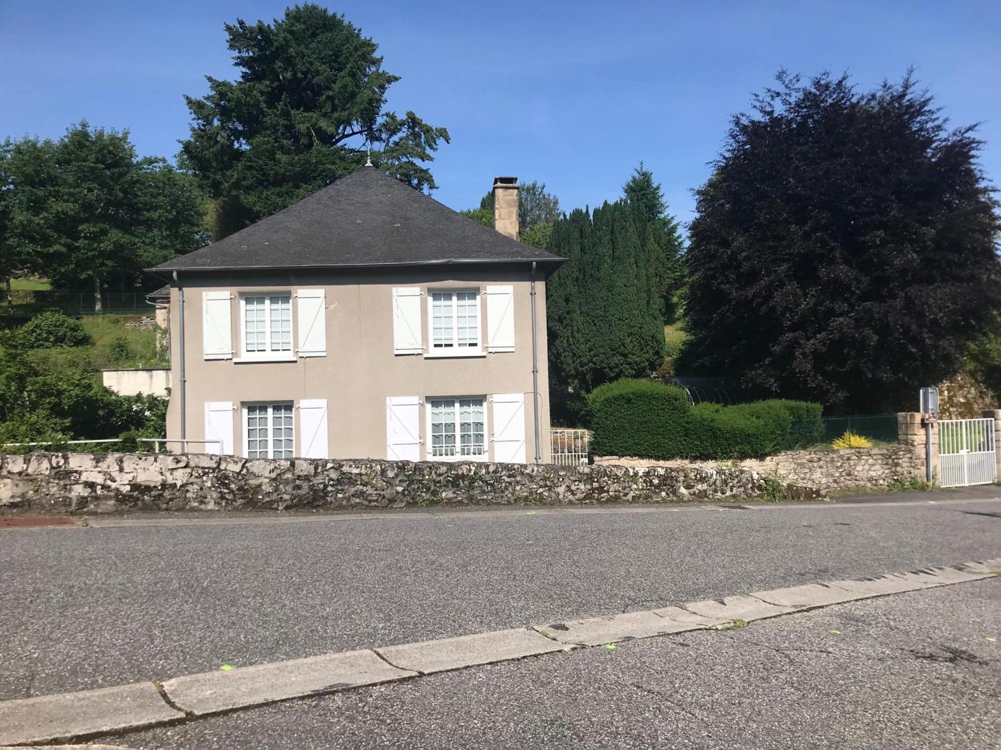 Le Clos Du 10 Treignac Kültér fotó